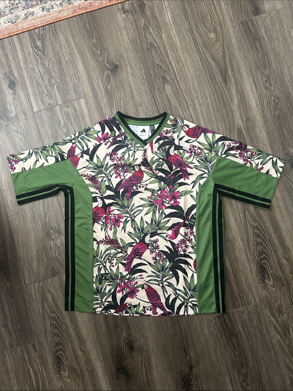 NWT Adidas x Farm Rio‎ Collab Tropical Floral Bird Print Jersey - Green & Pink - Picture 6 of 11